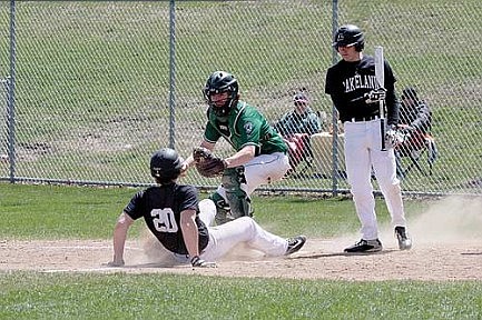 Fifth-inning rally leads Hodags past Lakeland 6-4