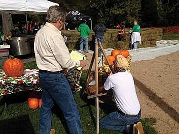 Food pantry announces third annual pumpkin growing contest