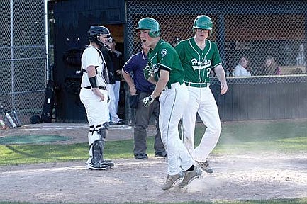 Modrow's homer gives Hodags another 6-4 win over Lakeland