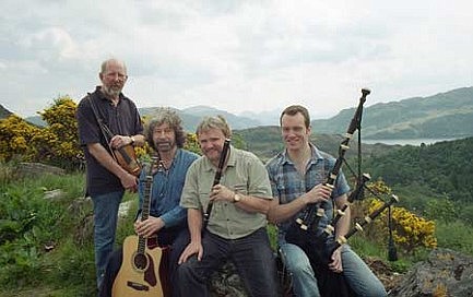 'The Tannahill Weavers' returning to Three Lakes