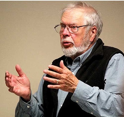 David Mickelson visits Rhinelander District Library