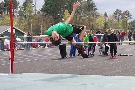 JWMS&#8200;hosts middle school conference meet 