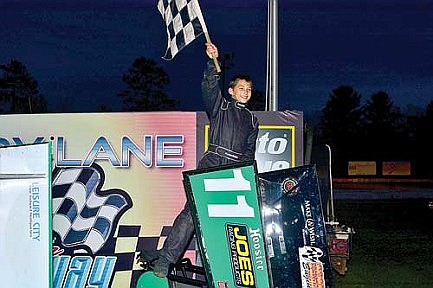 A night of sweeps at Eagle River Speedway