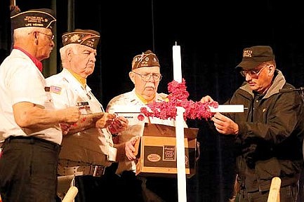 Rhinelander community pauses to  remember the fallen on Memorial Day