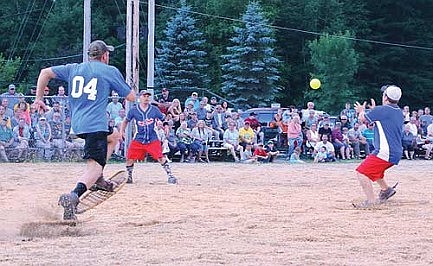 Slumping Snowhawks drop third straight game