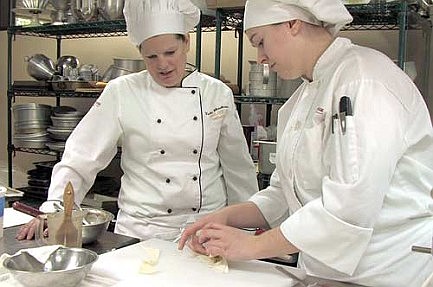 Nicolet College expands bachelor's degree options with culinary arts agreement with Northern Michigan University