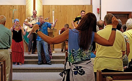 Immanuel hosts group that traveled to Tanzania 