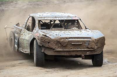 CJ Greaves beats father for Pro 4 win at Crandon 