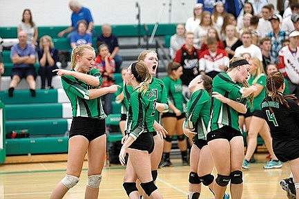 Hodags fend off rally to defeat Eagles 