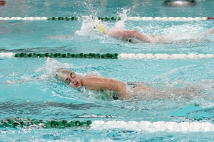 Hatchets sink Hodags in battle of GNC unbeatens