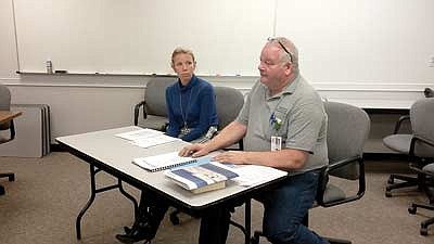 School committee approves bid for three roofing projects