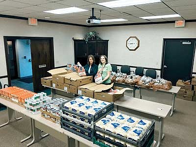 Park City tops 800 turkey dinners for Northwoods families