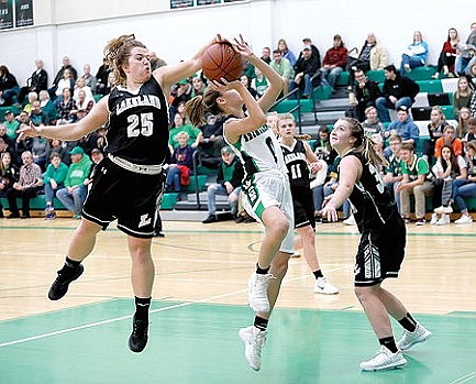 Lakeland runs past Lady Hodags 71-55