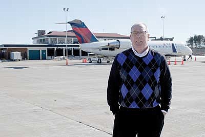 Airport director Brauer to retire