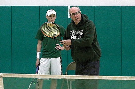 Spring break hampers attendance at tennis practice