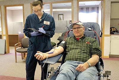 Peoples State Bank hosts blood drive in memory of Rhinelander couple