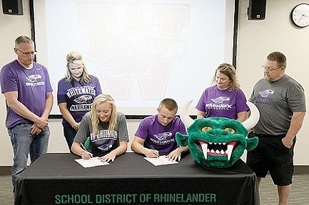 DeMeyer, Wissbroecker to play on at Whitewater