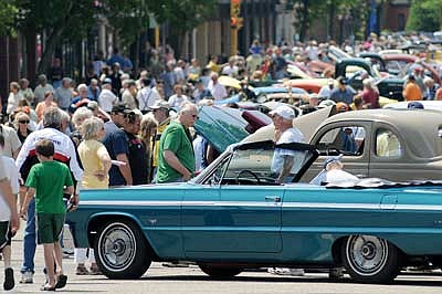 Second Saturday in June brings art and cars to Rhinelander
