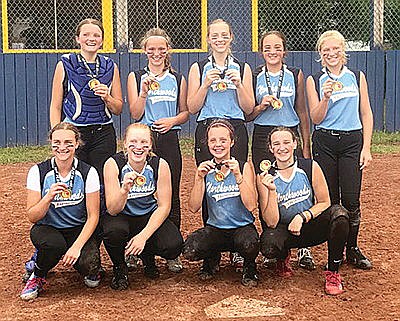 Northwoods Fastpitch 14U wins Northern Chill tourney