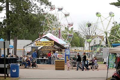 County committee hears positive fair report