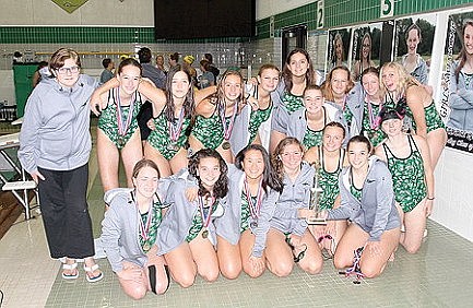 Relay masters: Hodag swimmers dominate home relay meet