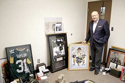 Rhinelander-Oneida County Airport to unveil massive trove of football memorabilia