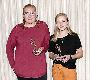 Photo: JV tennis awards
