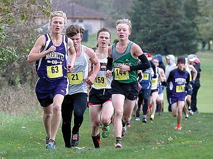Flory fights flurries to advance to state cross country meet
