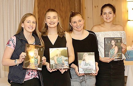 Winnicki, Hecks among award winners at RHS girls' swim banquet