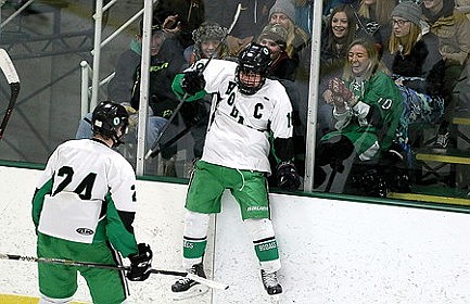 Hodag hockey picks up wins over Marshfield, Ashwaubenon
