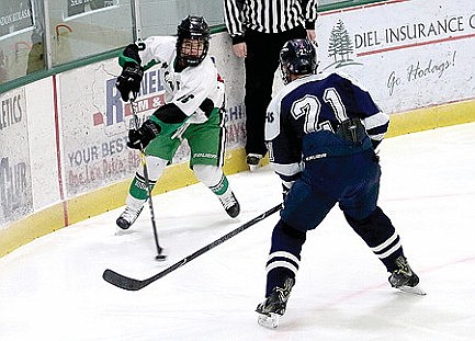 Abe Laggis shaken up as Hodag boys' hockey falls to Waupaca 6-1 
