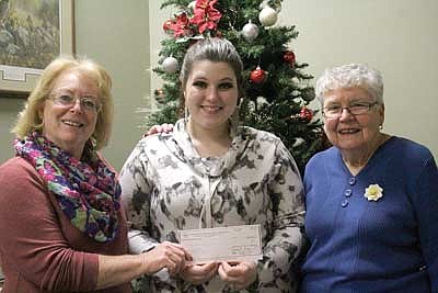 Nursing student receives PEO grant