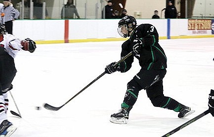 Northern Edge skates past Medford 6-0