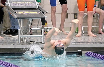 Hodag swimmers seek to break 25-year championship drought at state 