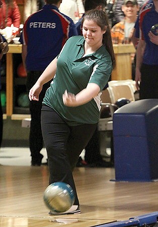 Bourciers gear up for another run at state bowling title