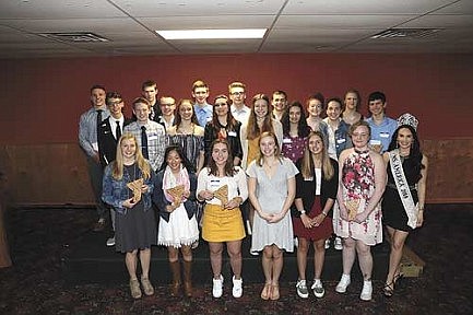 YMCA presents 2019 Teen Character Awards