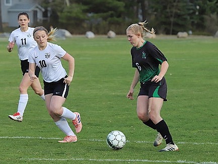 Haverkampf's haul leads Hodags past Lakeland 6-2 