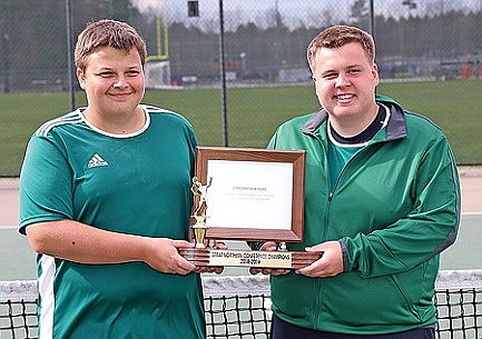 Second life: Young and Oestreich prepare for WIAA state tennis tourney