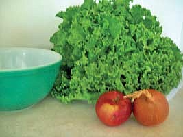 Hodag Farmers Market report: A simple summer salad dressing