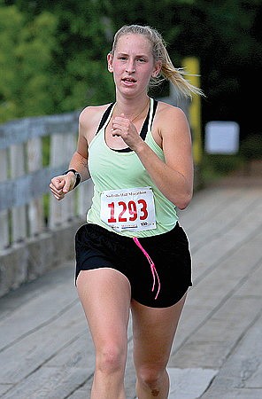 Royer, Meyers win No Frills Marathon