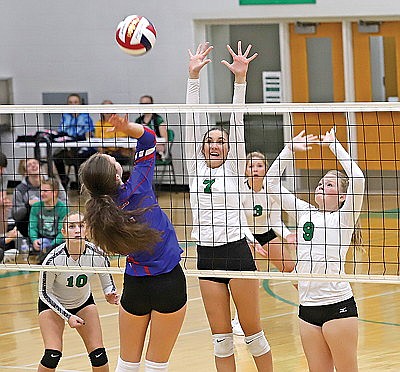 Hodag volleyball can't slow down  Smith, Northland Pines in three-set defeat