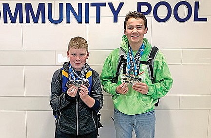 Shinners, Arrowood swim at Suamico