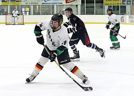 Top line shines for Hodag hockey in scrimmage
