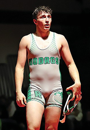 RHS wrestlers take 16th at Northern Badger