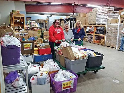 Lights of the Northwoods shares food items with Rhinelander Area Food Pantry