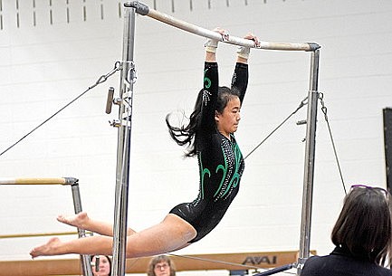 Hodag gymnasts beat Lakeland, move to 3-0 in GNC Small