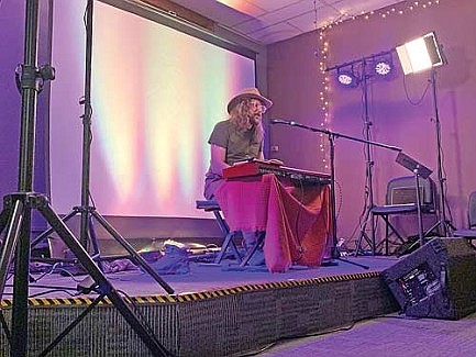 An evening of music and poetry at 'In Progress'