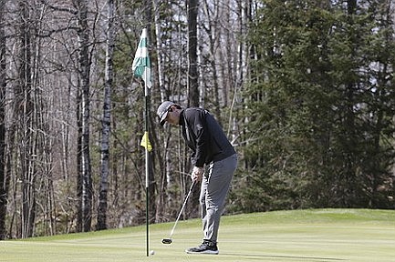 Area golf courses active, adjusting in early season in face of COVID-19