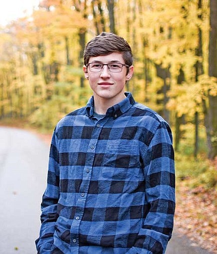Nicolet welding grad completes college before high school