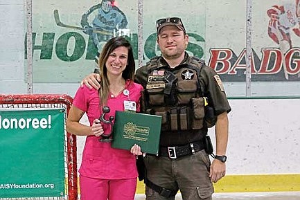 Arbor Vitae hospice nurse honored with DAISY Award